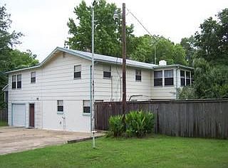 2nd image of 154 Holiday Dr