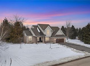 25 Brian Dr, Brant, ON N0E 1A0