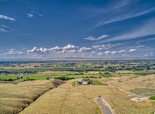 27505 Richards Rd, Prosser, WA 99350