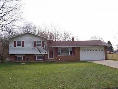 1st image of 58350 Oakwood Ct
