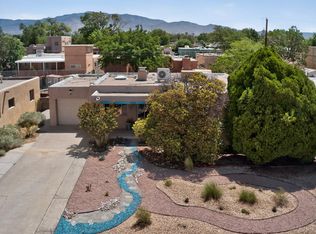 1816 Dakota St NE, Albuquerque, NM 87110