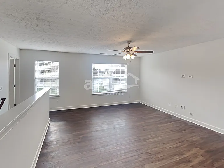 878 Daybreak Dr — Photo 19
