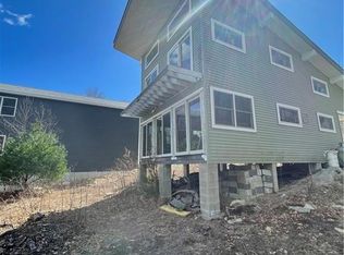 494 Court House Ln, Pascoag, RI 02859