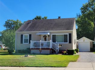 114 3rd Ave, Edwardsville, IL 62025