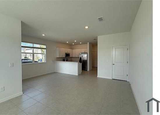 4th image of 8603 Tropical Aire Ln