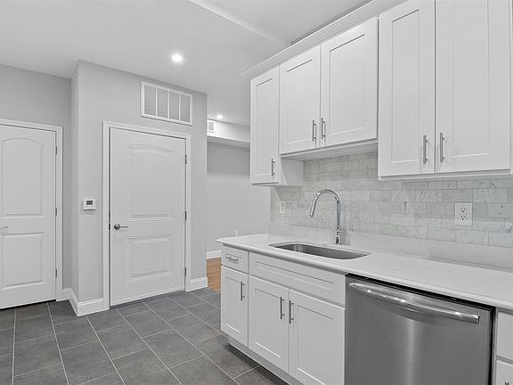 5th image of 311-315 W Side Ave #308