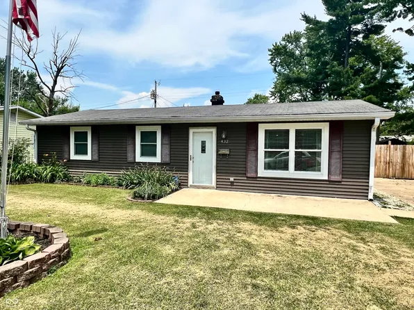 432 Hollybrook Dr, New Whiteland, IN 46184