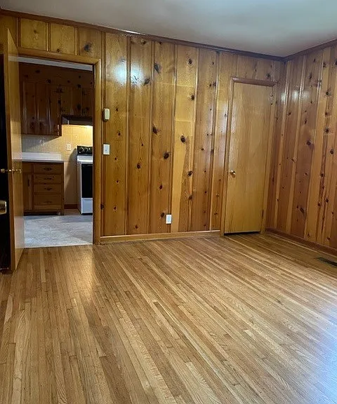 6422 Henry Ford Dr — Photo 19