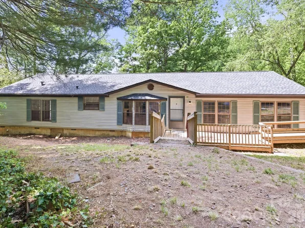 154 Ridgedale Rd, Candler, NC 28715