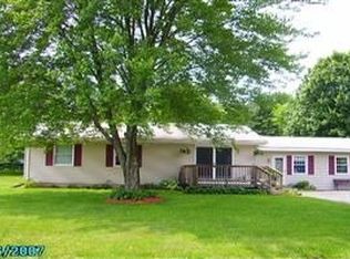 11 Rita Ln, Belchertown, MA 01007