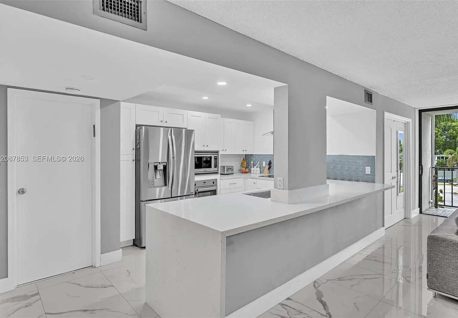 Oceanview Park Condo — Photo 1