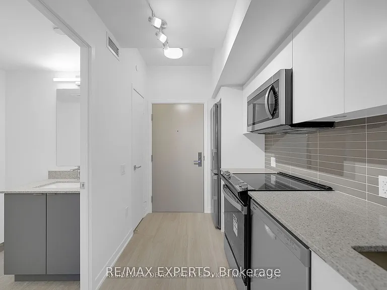 500 Wilson Ave #237 — Photo 3
