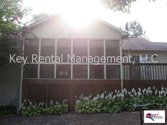 4th image of 312 Uhdali Pl