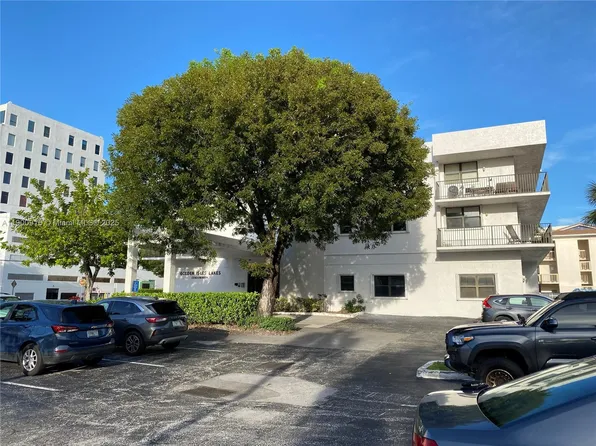 1900 Diana Dr APT 3D, Hallandale Beach, FL 33009