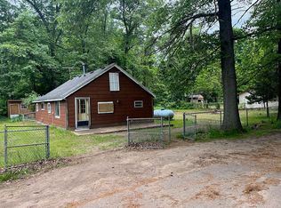 908 Grove St, Pullman, MI 49450