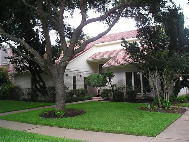 2nd image of 1707 Randons Point Dr