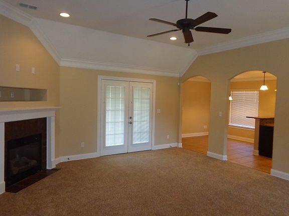 5th image of 5857 Savannah Pkwy