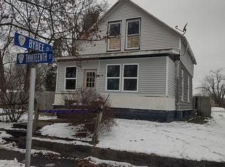 1272 S 13th St, Niles, MI 49120