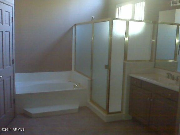 4th image of 5542 E Friess Dr