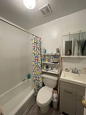 4th image of 73 W 82nd St APT 3E
