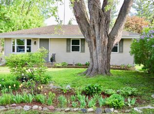 2727 5th Ave E, North Saint Paul, MN 55109