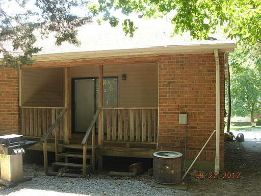 2nd image of 5165 Hunters Point Ln