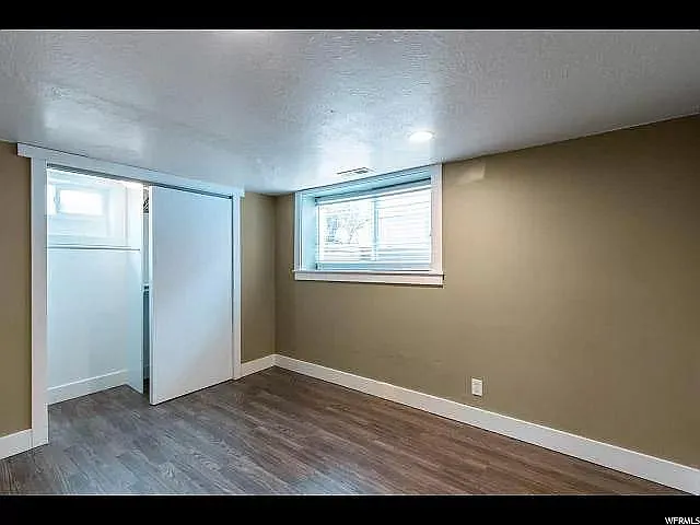 1550 E Westminster Ave — Photo 18