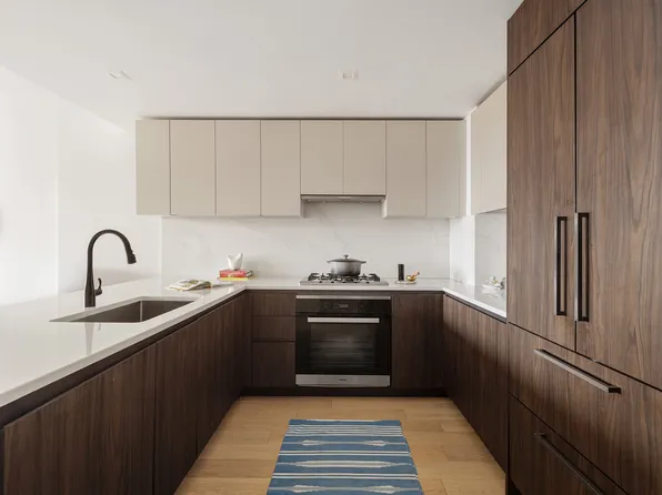 11 Hancock Place image 4 of 17