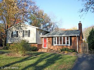 3510 Country Hill Dr, Fairfax, VA 22030