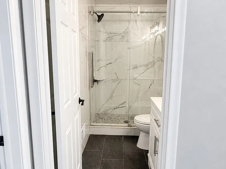 8400 Annsbury Dr #6 — Photo 13