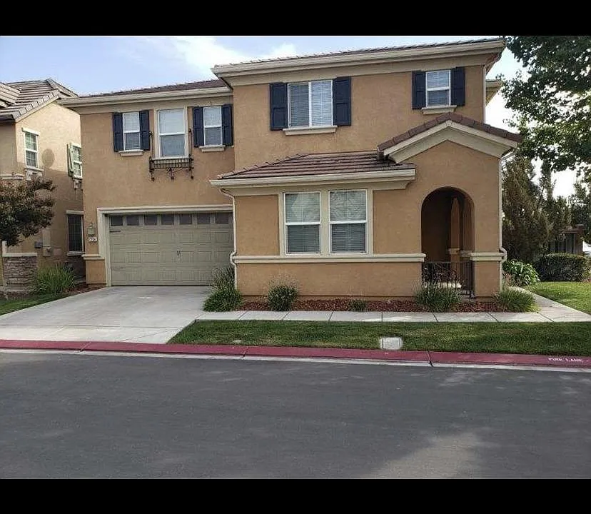 Canyon Oak Ln