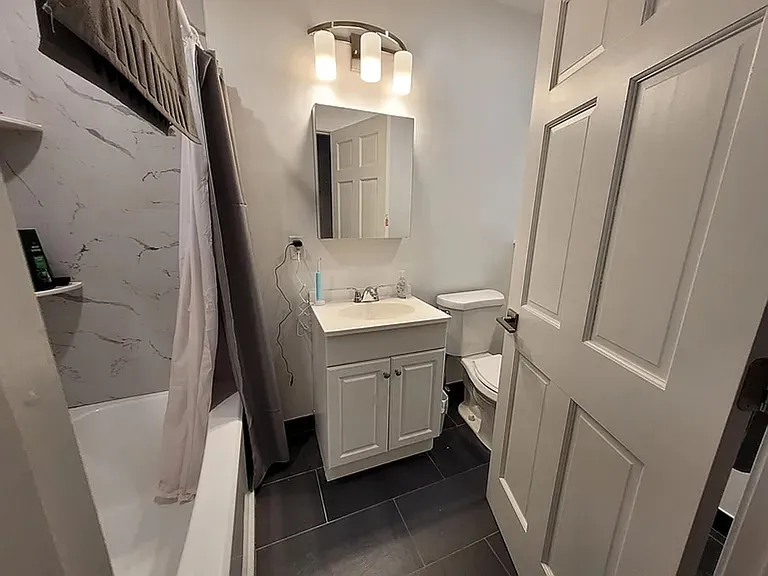 1408 Beacon St #3 — Photo 8