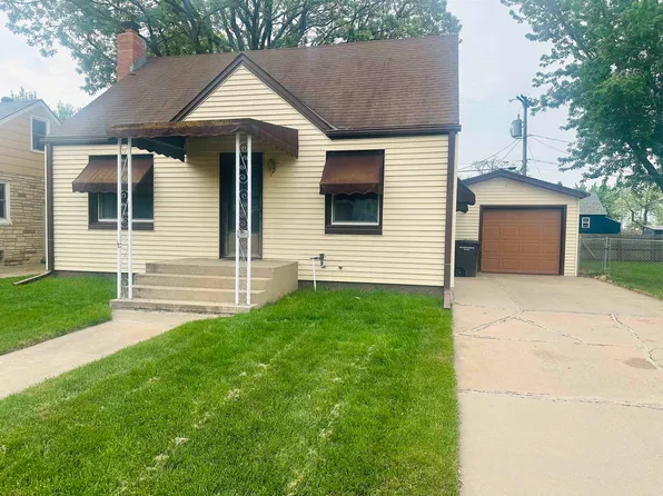 710 E 4th St, Hastings, NE 68901