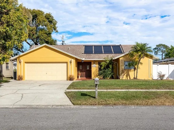 1746 Prince Philip St, Clearwater, FL 33755