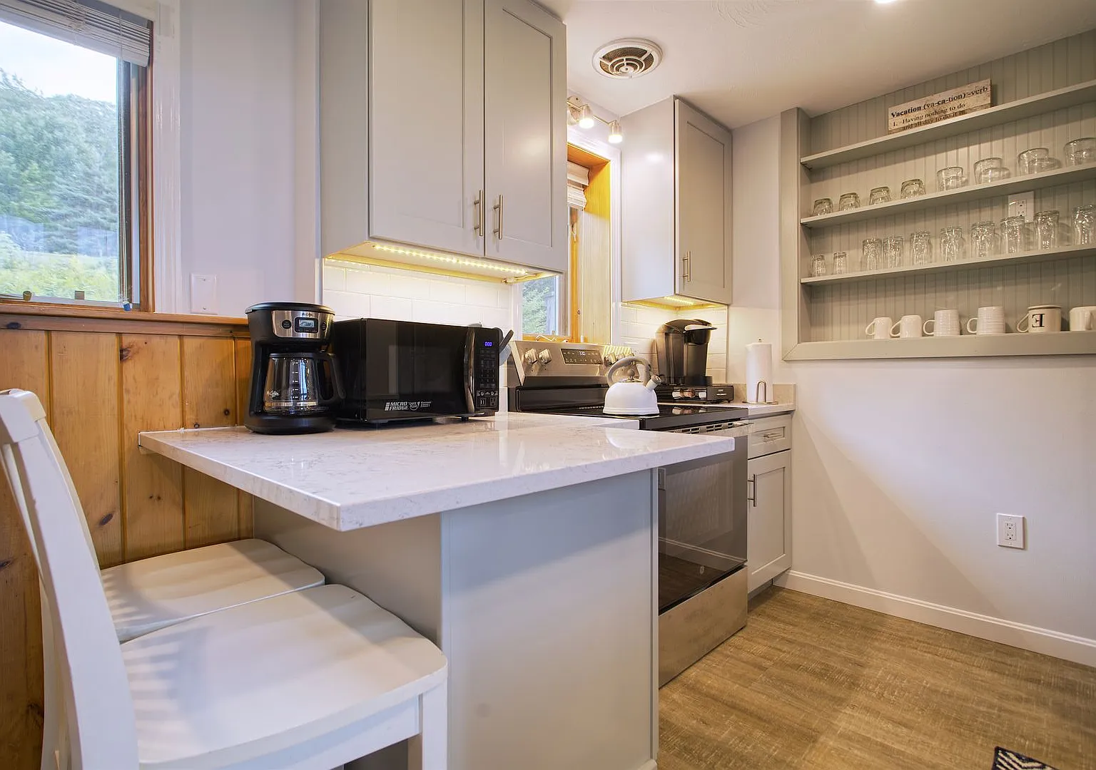 2 bedroom Winter Seasonal Condo in Waterville Estates! - $2450 - Available Nov 1 for a 6 mo lease — Photo 4