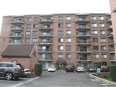 198 Locust St APT 402, Lynn, MA, 01904