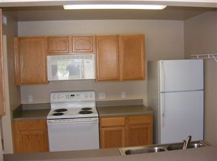 124 Skihi St APT 204, Dillon, MT 59725