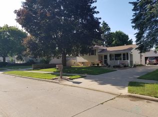 820 W Weiland Ave, Appleton, WI 54914