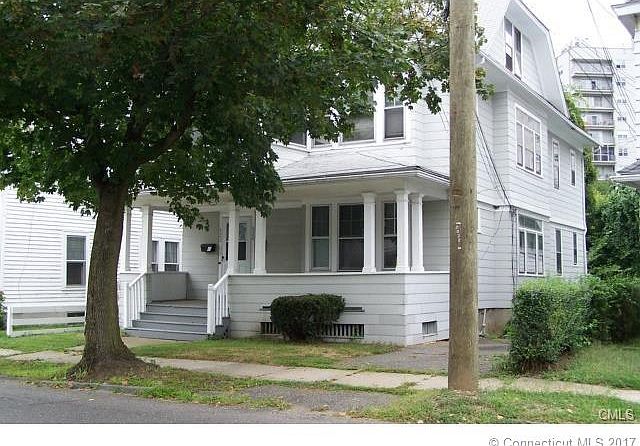 2nd image of 820 Briarwood Ave