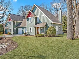 8 Seawinds Ter, Westerly, RI 02891