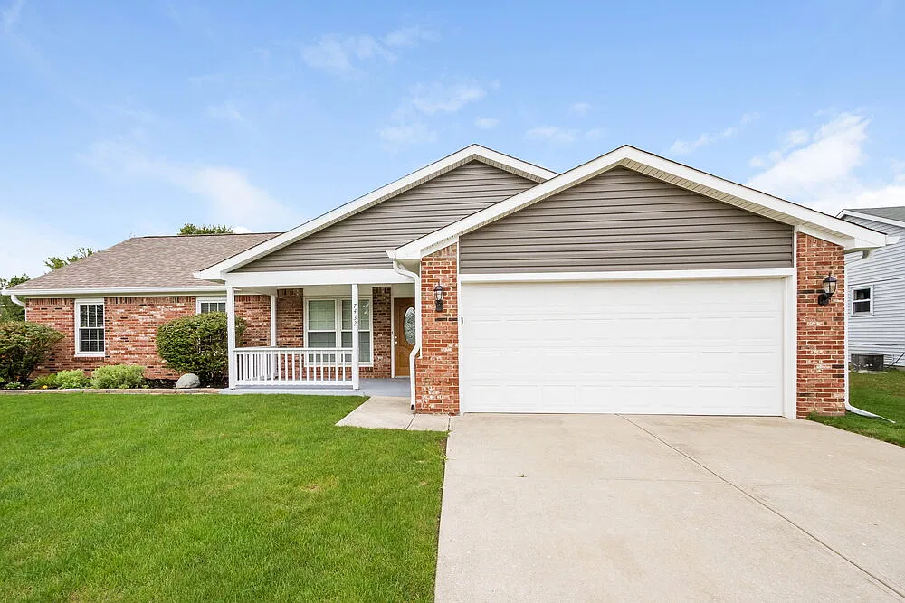 4 bed, 2.0 bath, 1647 sqft, $1,950 — Photo 1