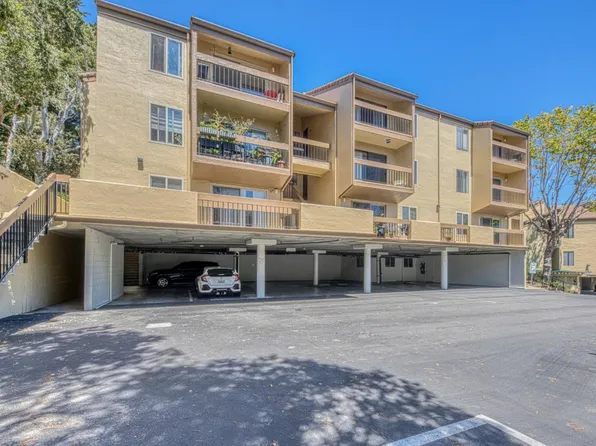 4106 Golden Oaks Ln, Monterey, CA 93940
