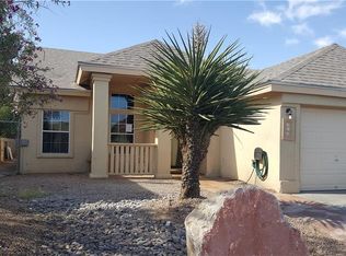 412 Montreal Cir, Socorro, TX 79927