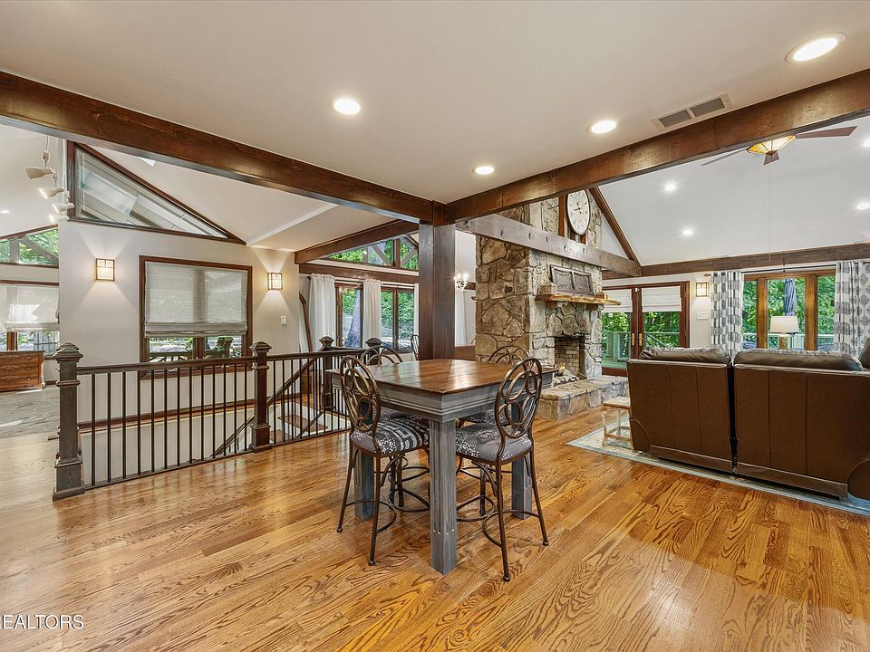 17th image of 116 Wildwood Trl