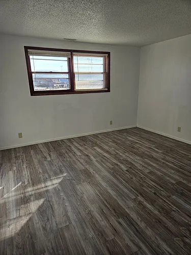 520 Lynnwood Ln Photo 1