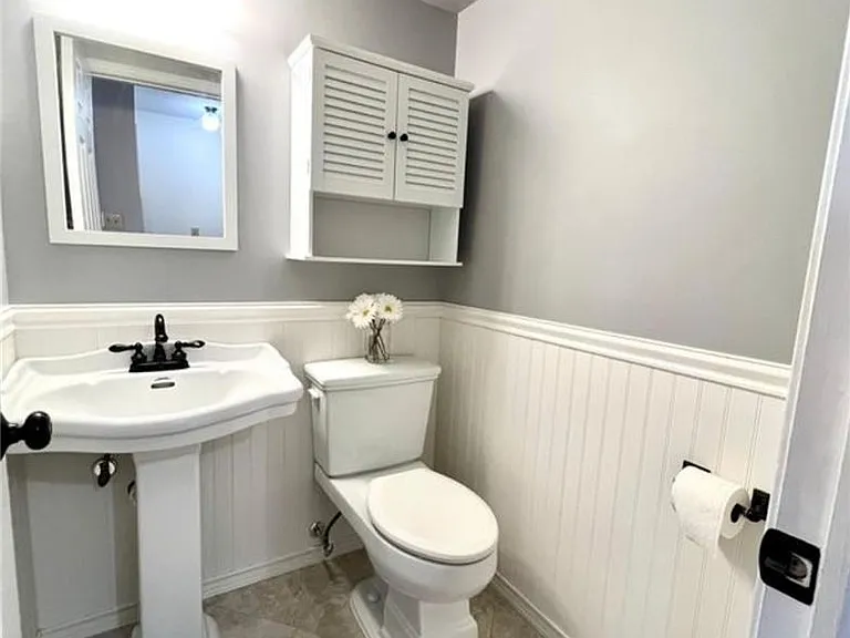 2741 Madison Ave — Photo 12
