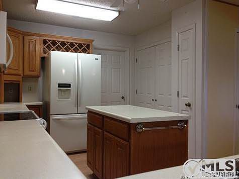 5th image of 1814 Westmar St
