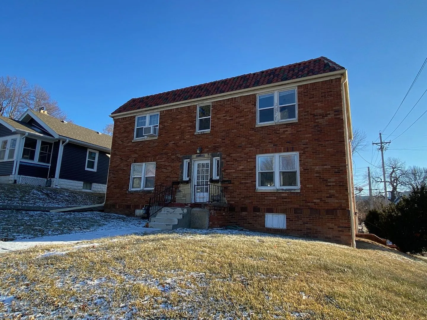 4339 Wakeley — Photo 1