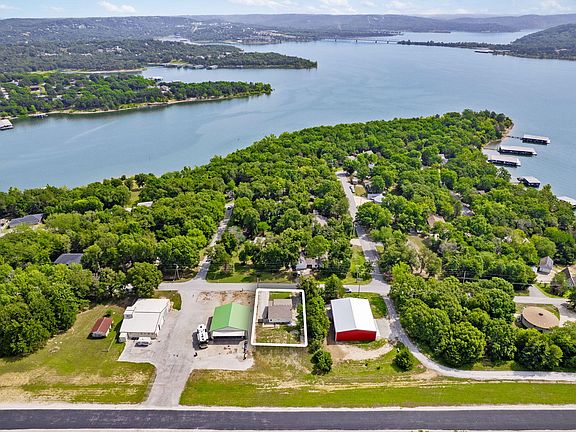 5th image of 458 Bonanza Drive