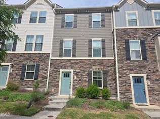 214 Timber Forest Ln, Cary, NC 27519